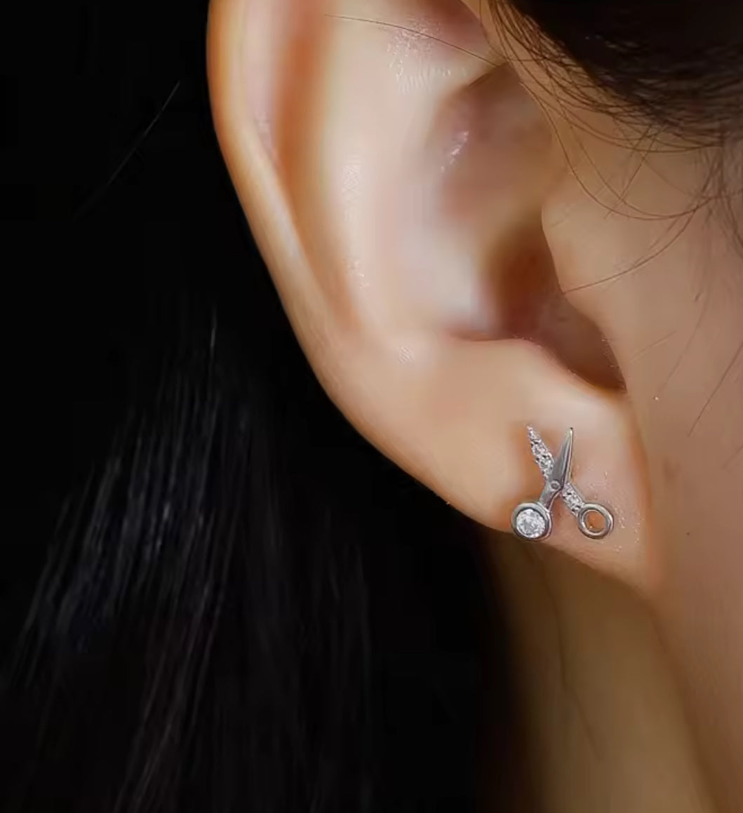 Scissors Hairdresser Stud Earrings Silver / Gold