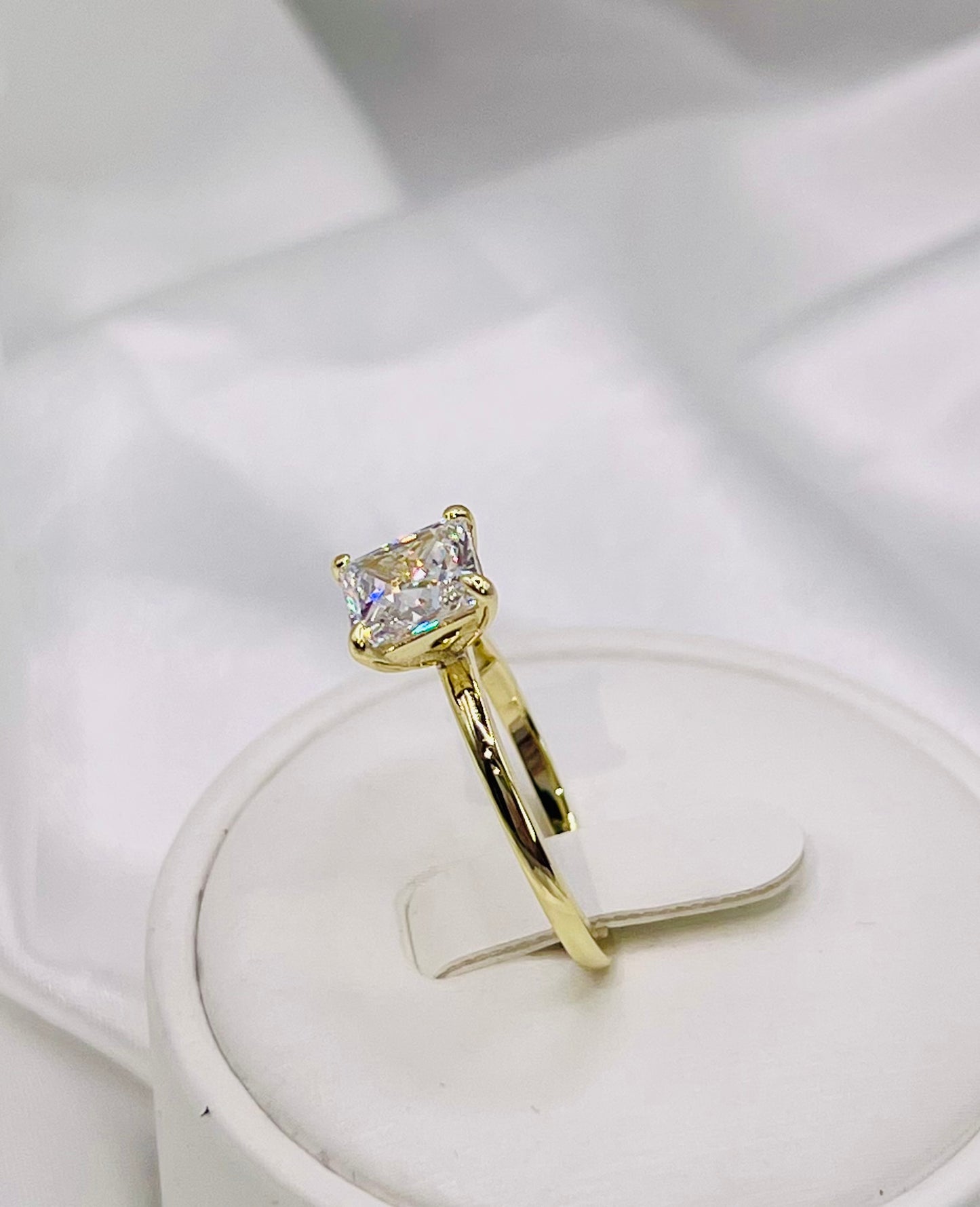 Princess Cut Womens Gold Engagement Ring