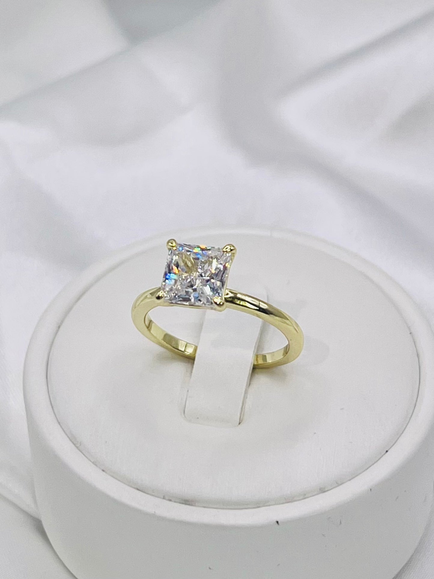 Princess Cut Womens Gold Engagement Ring