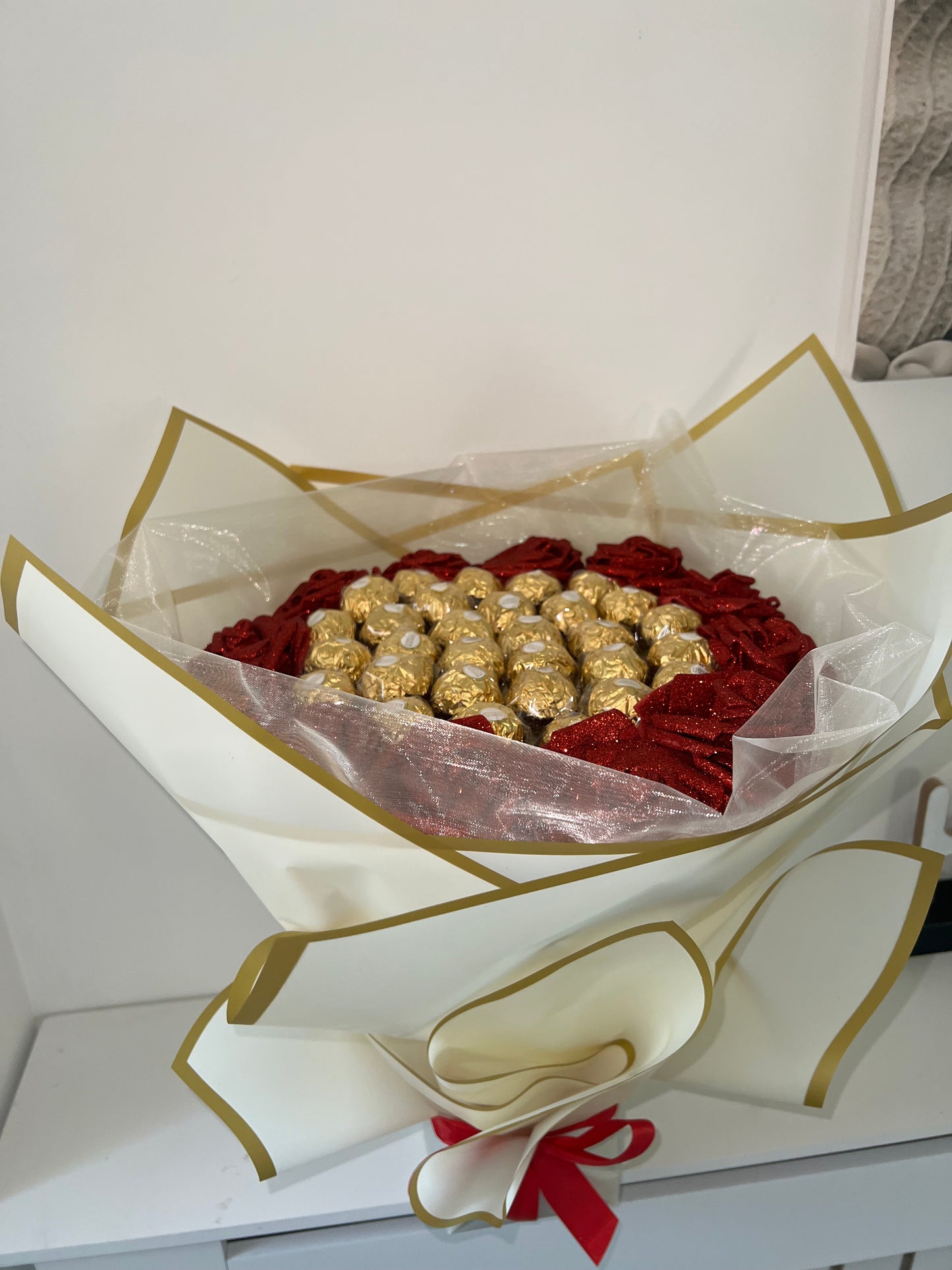 Red Glitter Rose Cream Ferrero Rocher Chocolate Bouquet