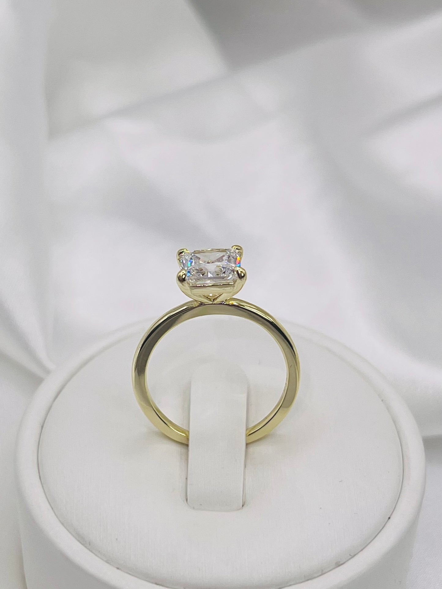 Princess Cut Womens Gold Engagement Ring