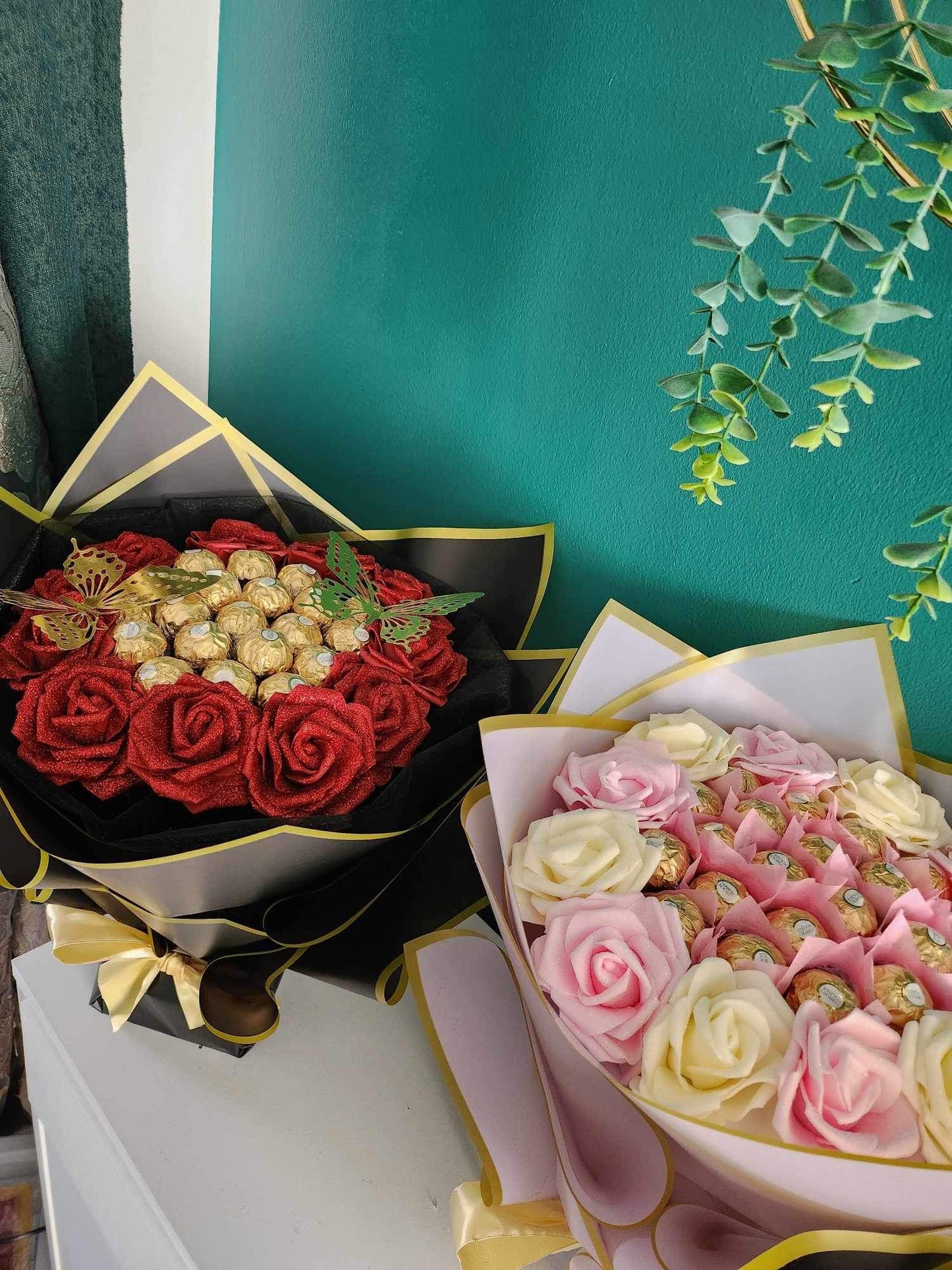 Hand Crafted Ferrero Rocher Pink Glitter Rose Chocolate Bouquet