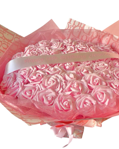 Pink & White Personalised Glitter Rose Bouquet High End Wrapping