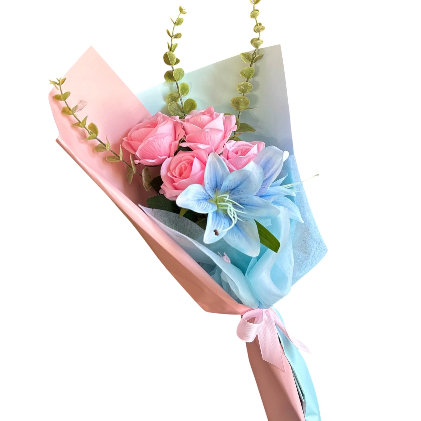 Elegant Handheld Blue Rose & Lily Bouquet