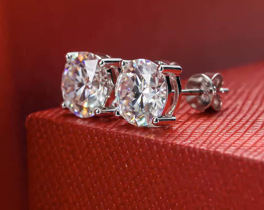 14K White Gold Moissanite Round Cut Stud Earrings