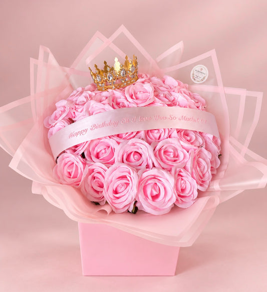 Luxury Pink Rose Crown Bouquet – Personalised Birthday Bouquet