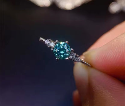 Green Moissanite 6 Claw Silver Engagement Ring