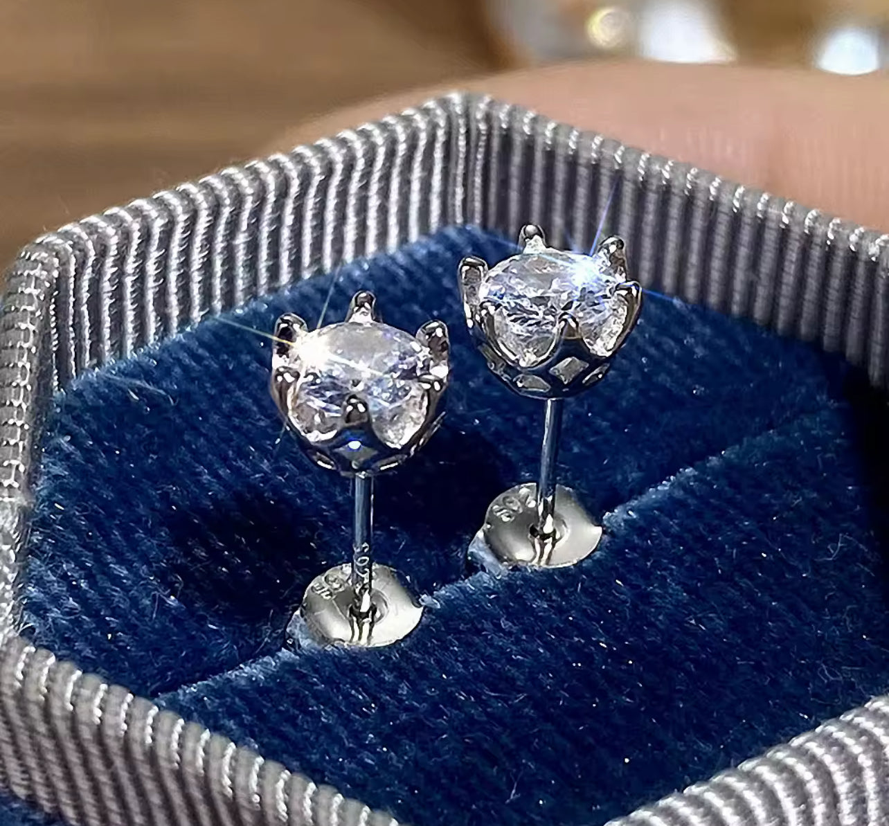 Sterling Silver Round Cut Crystal Stud Earrings