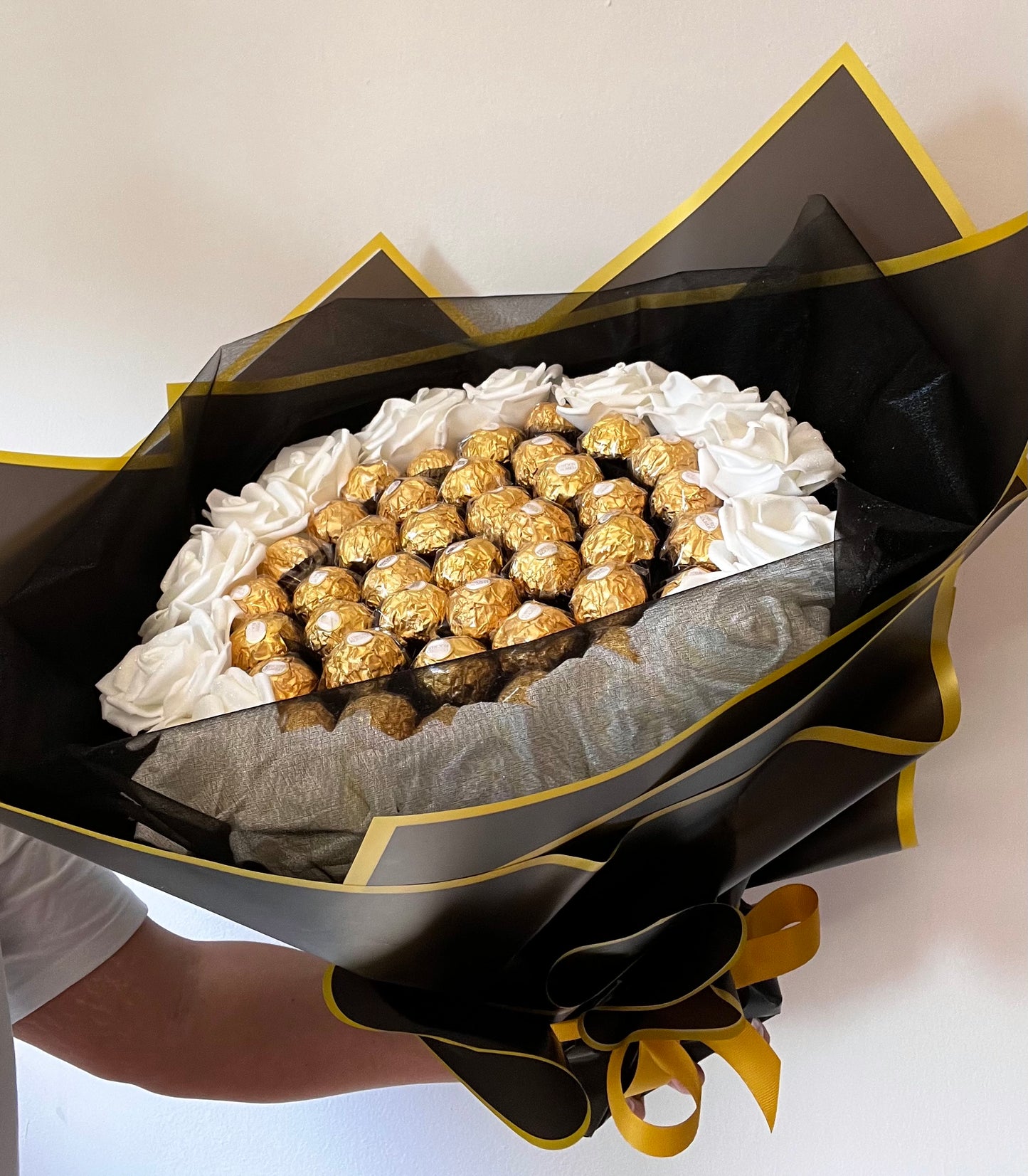 Black and White Rose Ferrero Rocher Chocolate Flower Bouquet