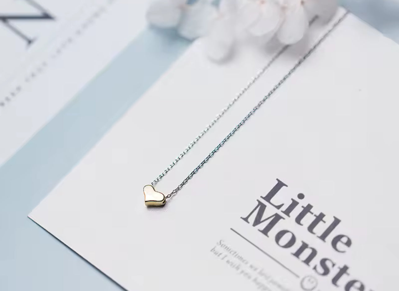 Dainty Silver / Gold Love Heart Elegant Necklace