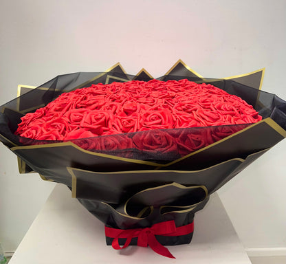 Luxury 100 Red Roses Flower Bouquets Gift