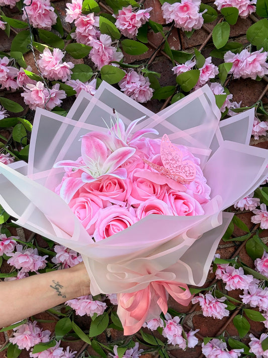 Luxury Pink Artificial Rose & Lily Handheld Butterfly Bouquet Everlasting Flower Arrangement