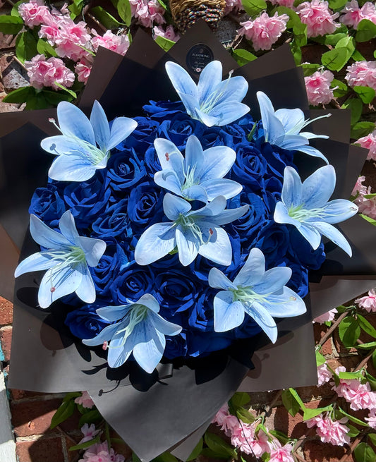 Personalised Royal Blue Rose & Blue Lily Forever Flower Bouquet