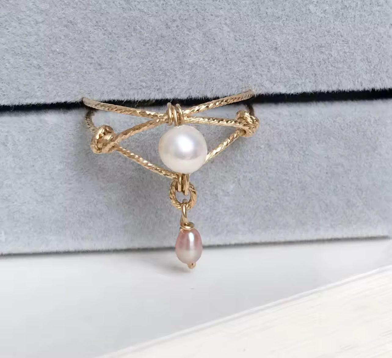 14K Gold Vintage Natural Pearl Womens Ring