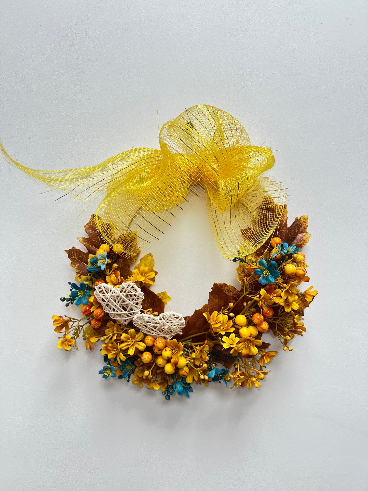 26cm Autumn Yellow Berries & Blue Flower Bow Wreath