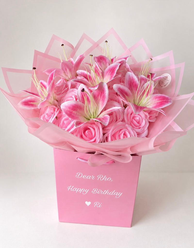 Pink Lily & Rose Flower Box – Personalised Luxury Bouquet