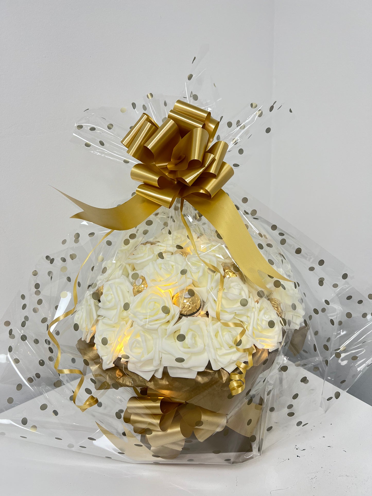 Light Up Ferrero Rocher Rose Chocolate Box Gift