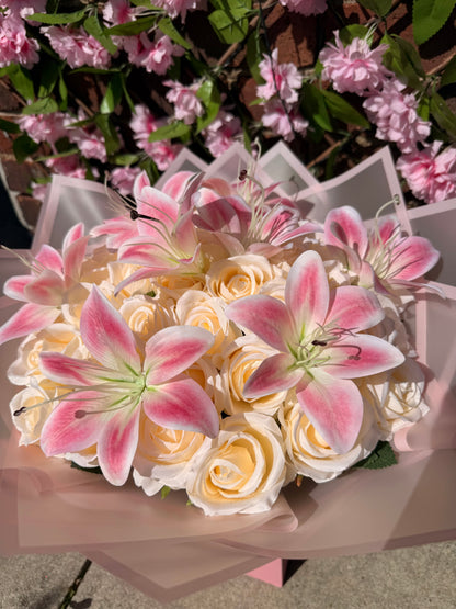Luxury Champagne Rose & Pink Lily Forever Bouquet