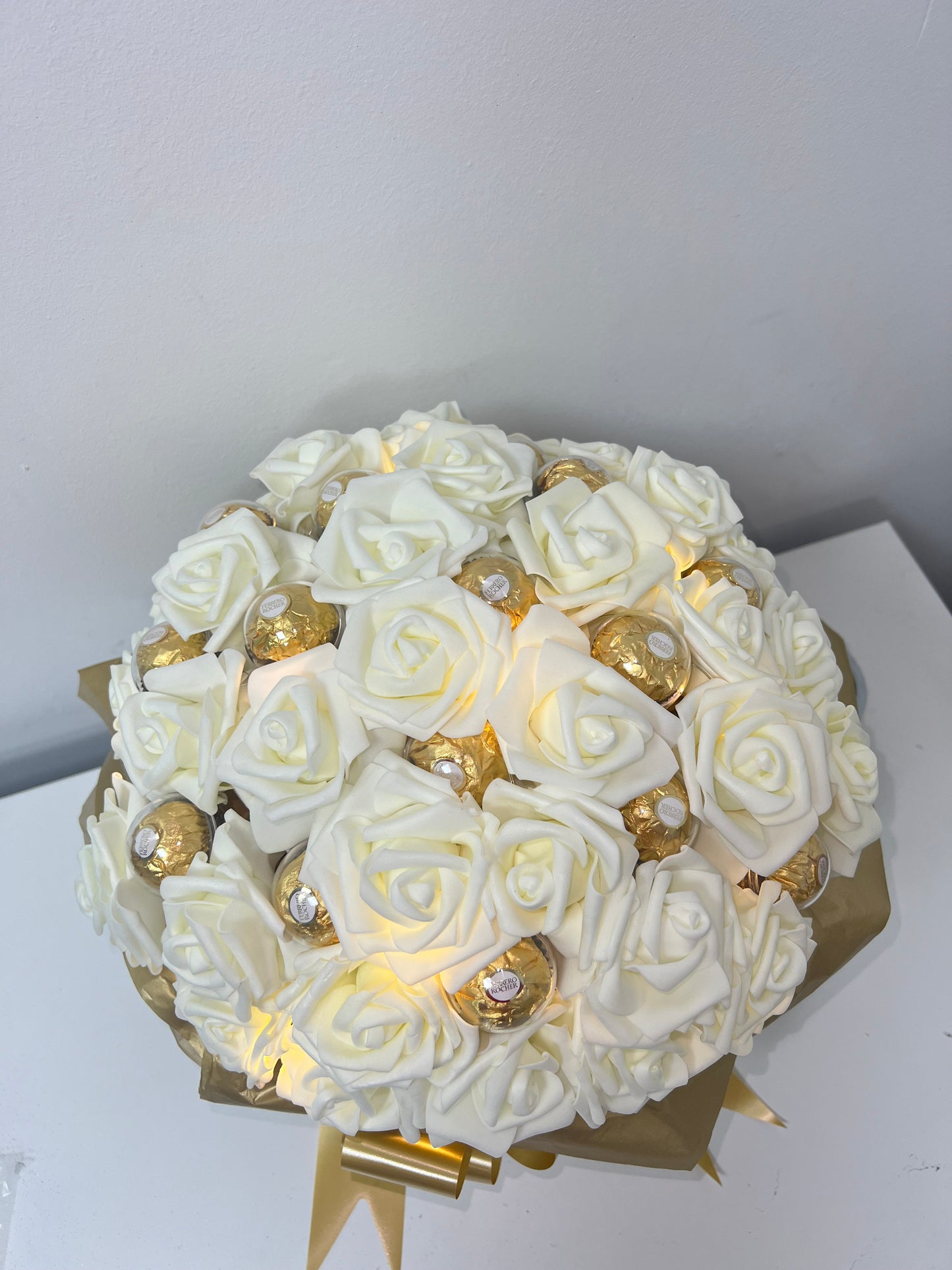 Light Up Ferrero Rocher Rose Chocolate Box Gift