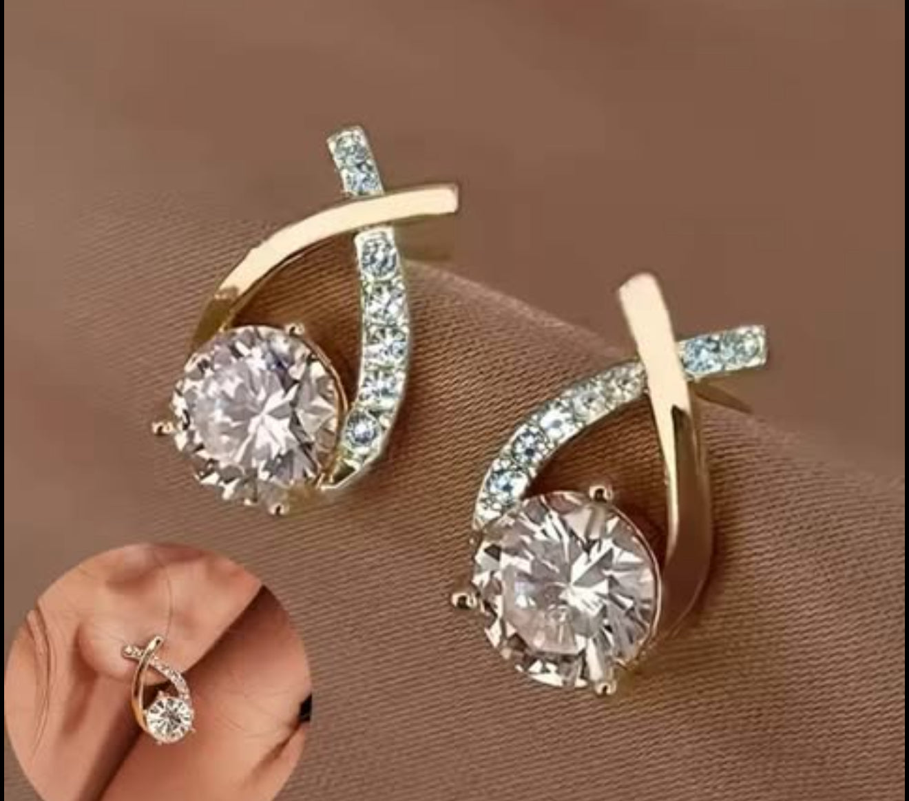 Gold Teardrop Twist Design Womens Stud Earrings