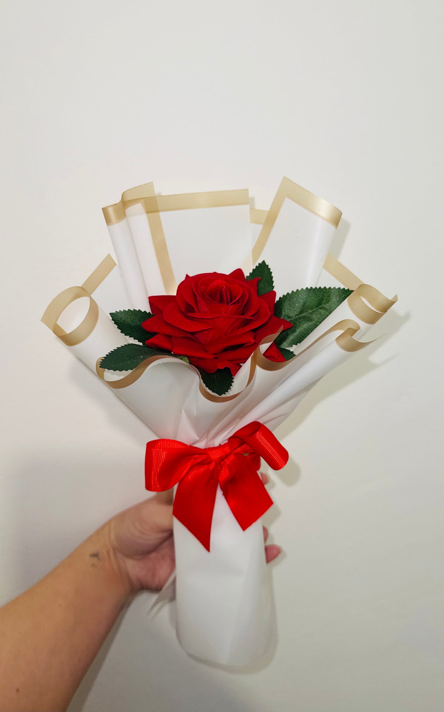 Eternal Single Red Velvet Rose Small Bouquet Valentines Black