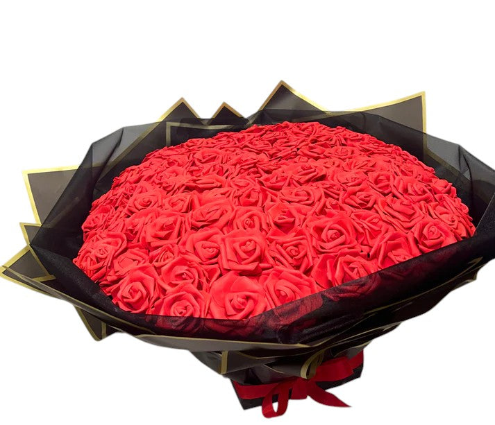 Luxury 100 Red Roses Flower Bouquets Gift - Blooming Gifts