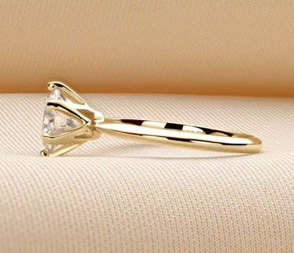 0.5 - 3 Carat Moissanite Women’s Gold Engagement Ring