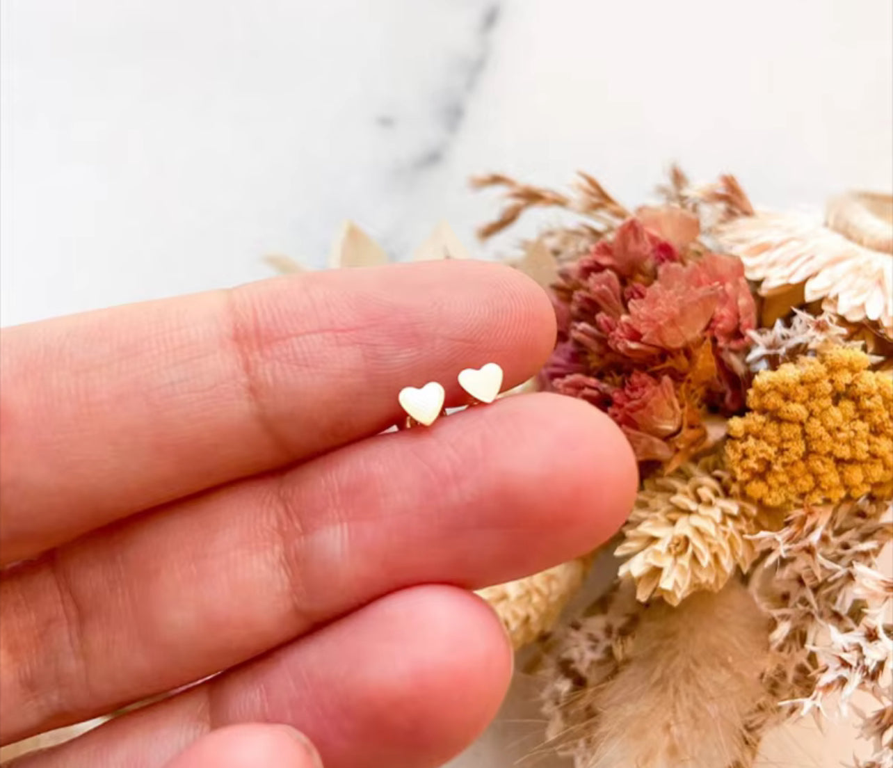 14K Gold Filled Love Heart Dainty Stud Earrings