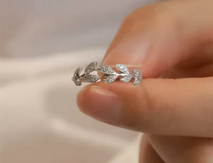 0.3 carat Moissanite Sterling Silver Leaf Ring