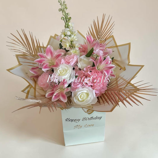 Luxury Mixed Rose / Lily Flower Bouquet