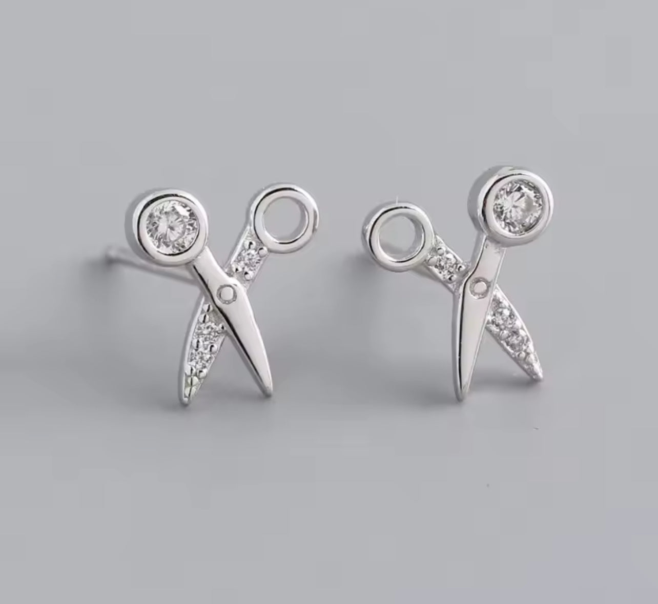 Scissors Hairdresser Stud Earrings Silver / Gold