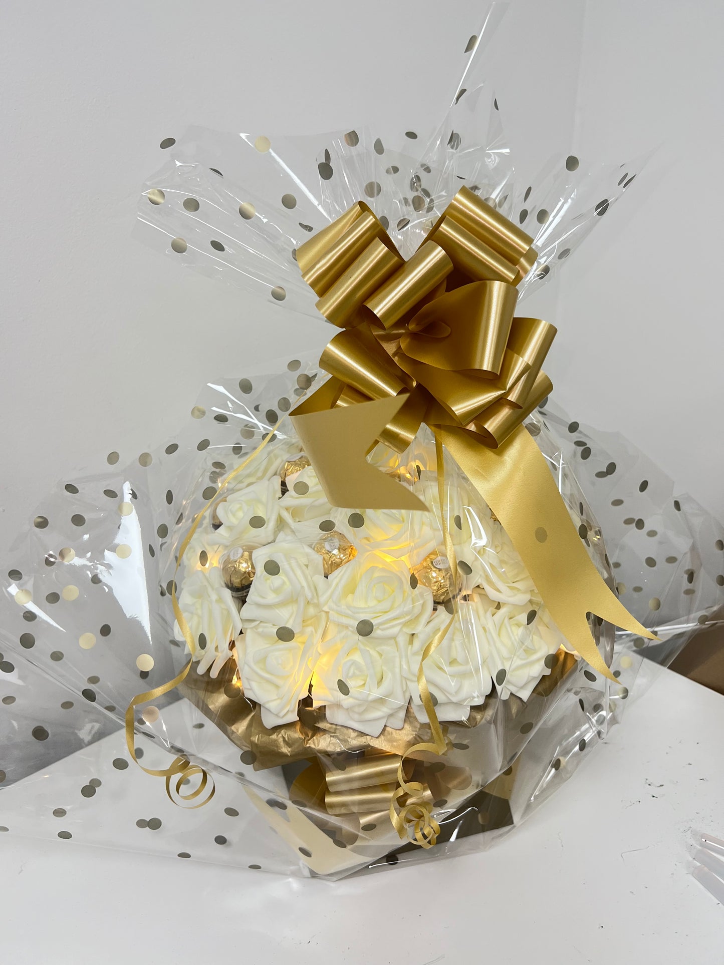 Light Up Ferrero Rocher Rose Chocolate Box Gift