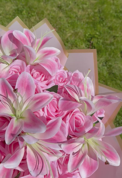 Personalised Flower Bouquet Gift Box Luxury Pink Rose & Lily Floral Arrangement for Any Occasion