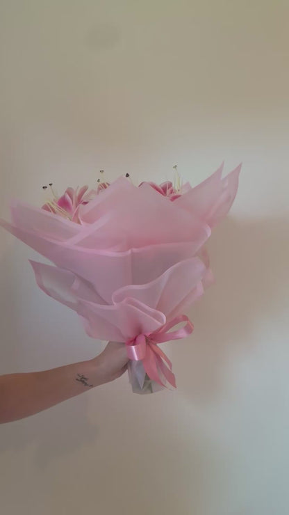 Pink Lily & Rose Flower Box – Personalised Luxury Bouquet